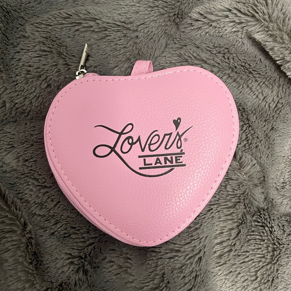 Lover’s Lane manicure kit